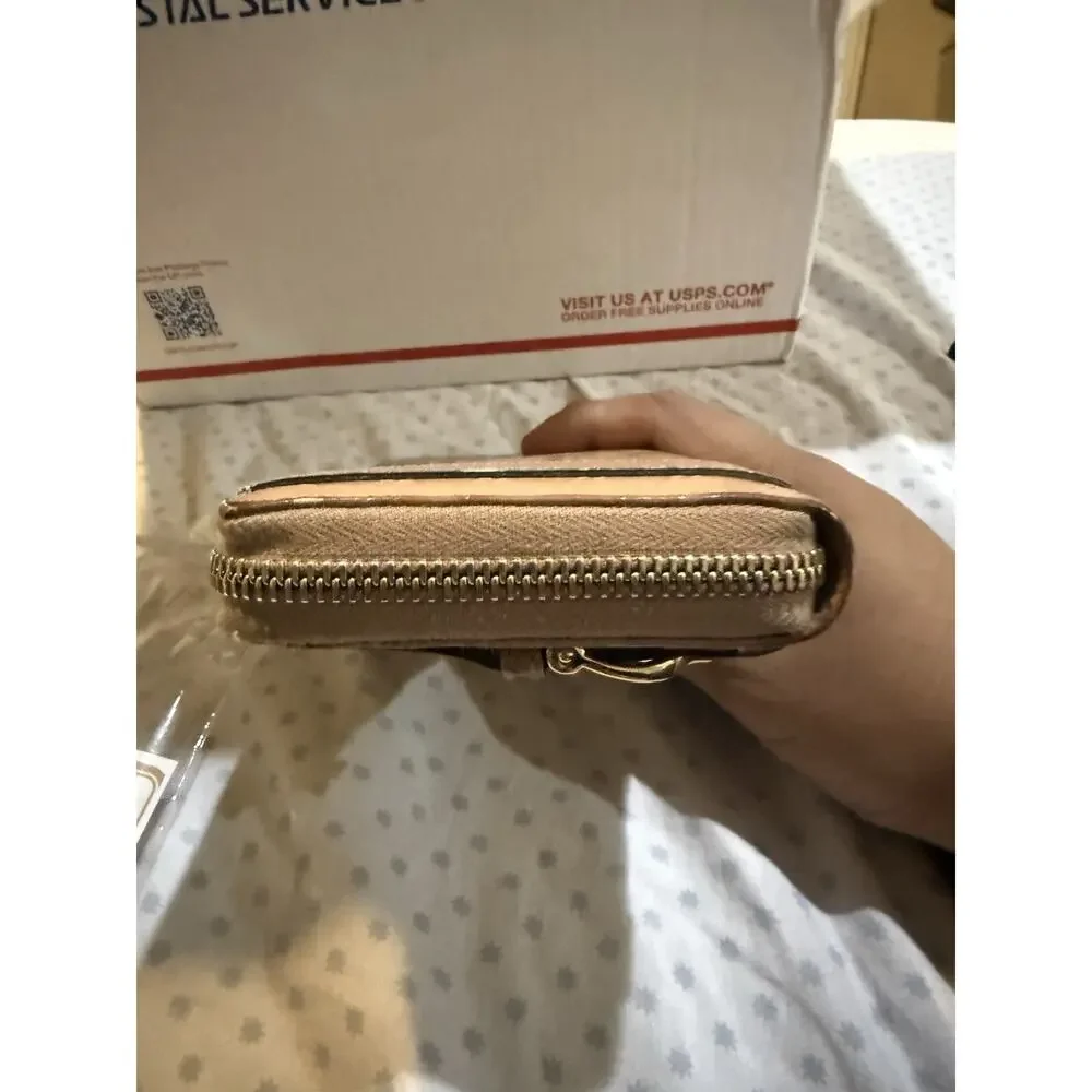 Gucci Microguccissima Patent Leather Zip Around Wallet